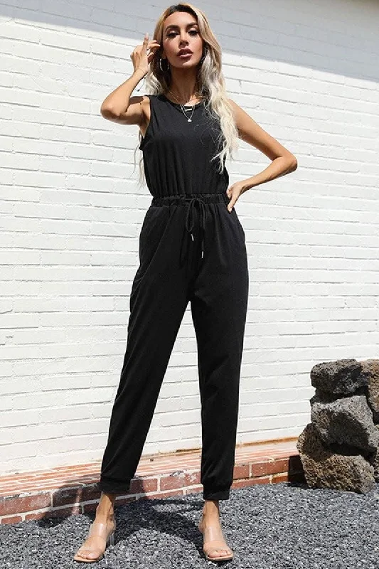 SOLID COLOR BLACK SLEEVELES JUMPSUIT