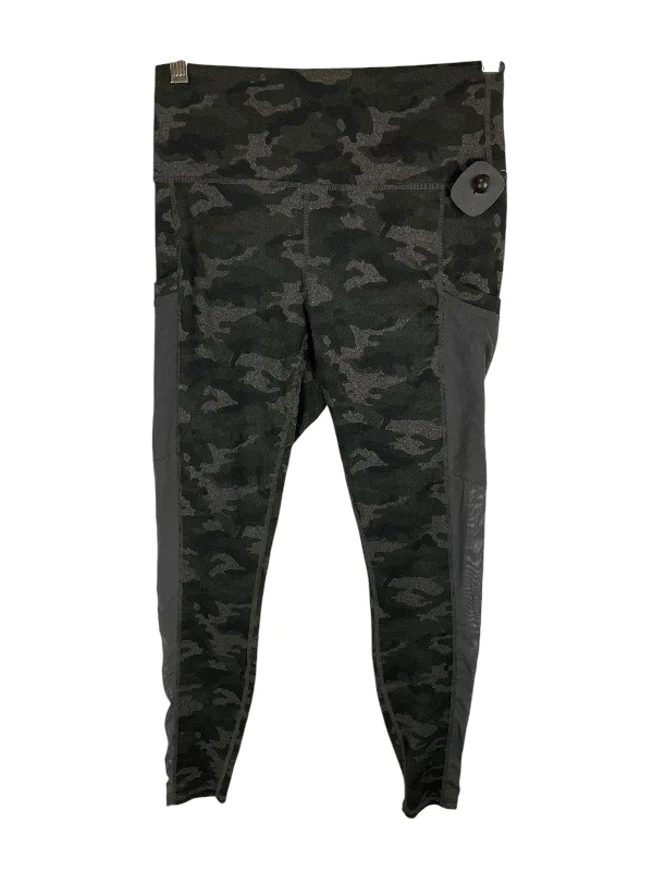 Athletic Leggings By Fabletics In Camouflage Print