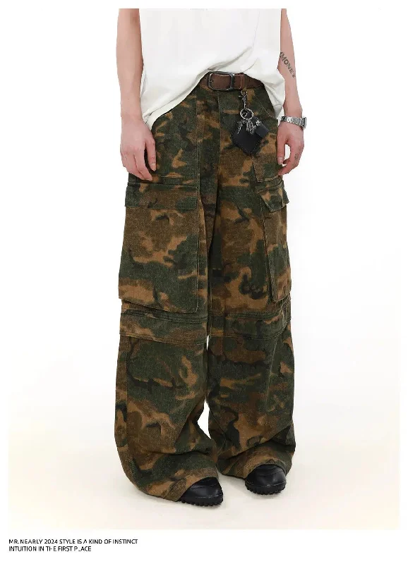 Gradient Camouflage Cargo Pants